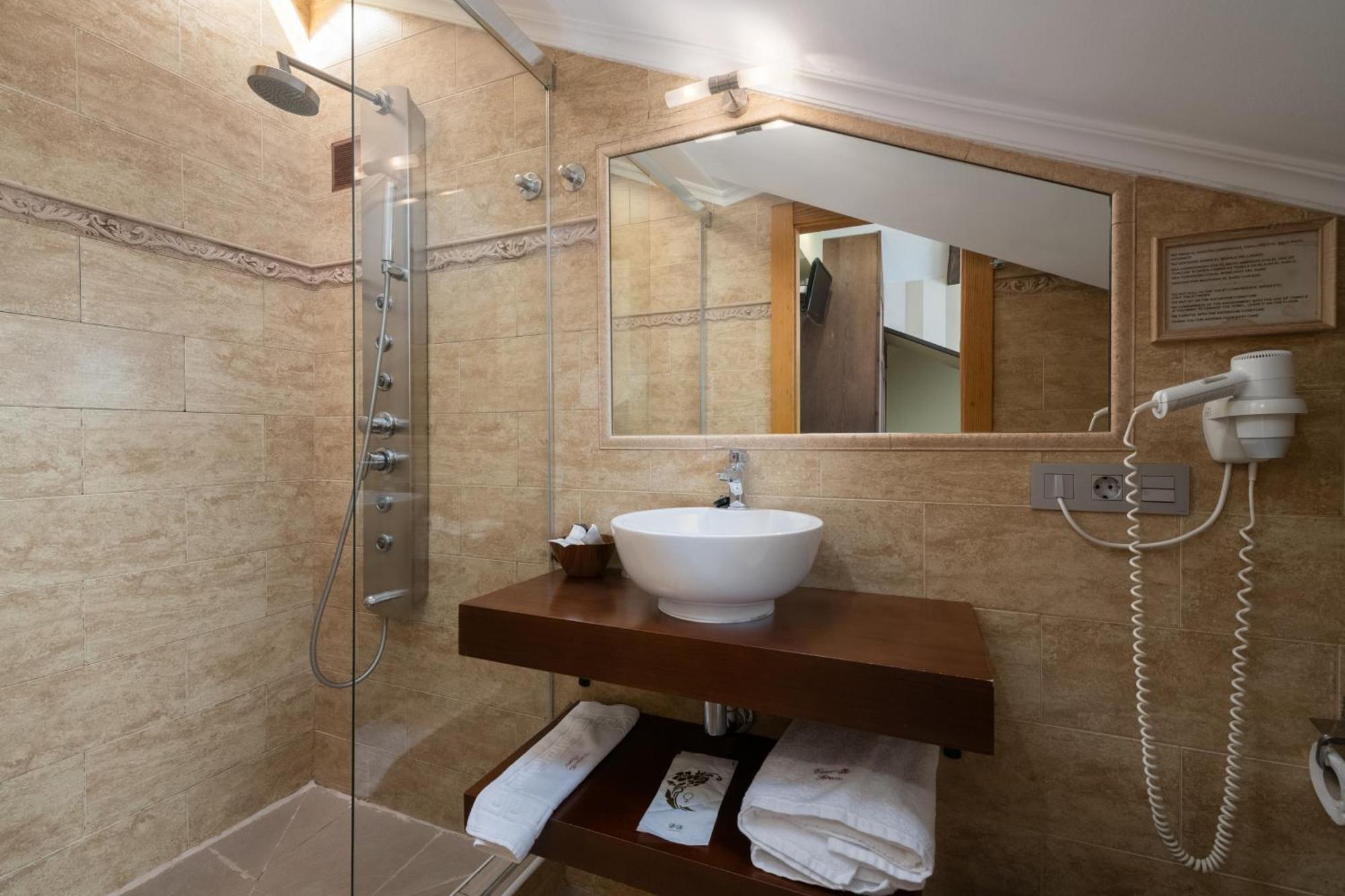 Cimavilla Rooms Gijón Eksteriør bilde