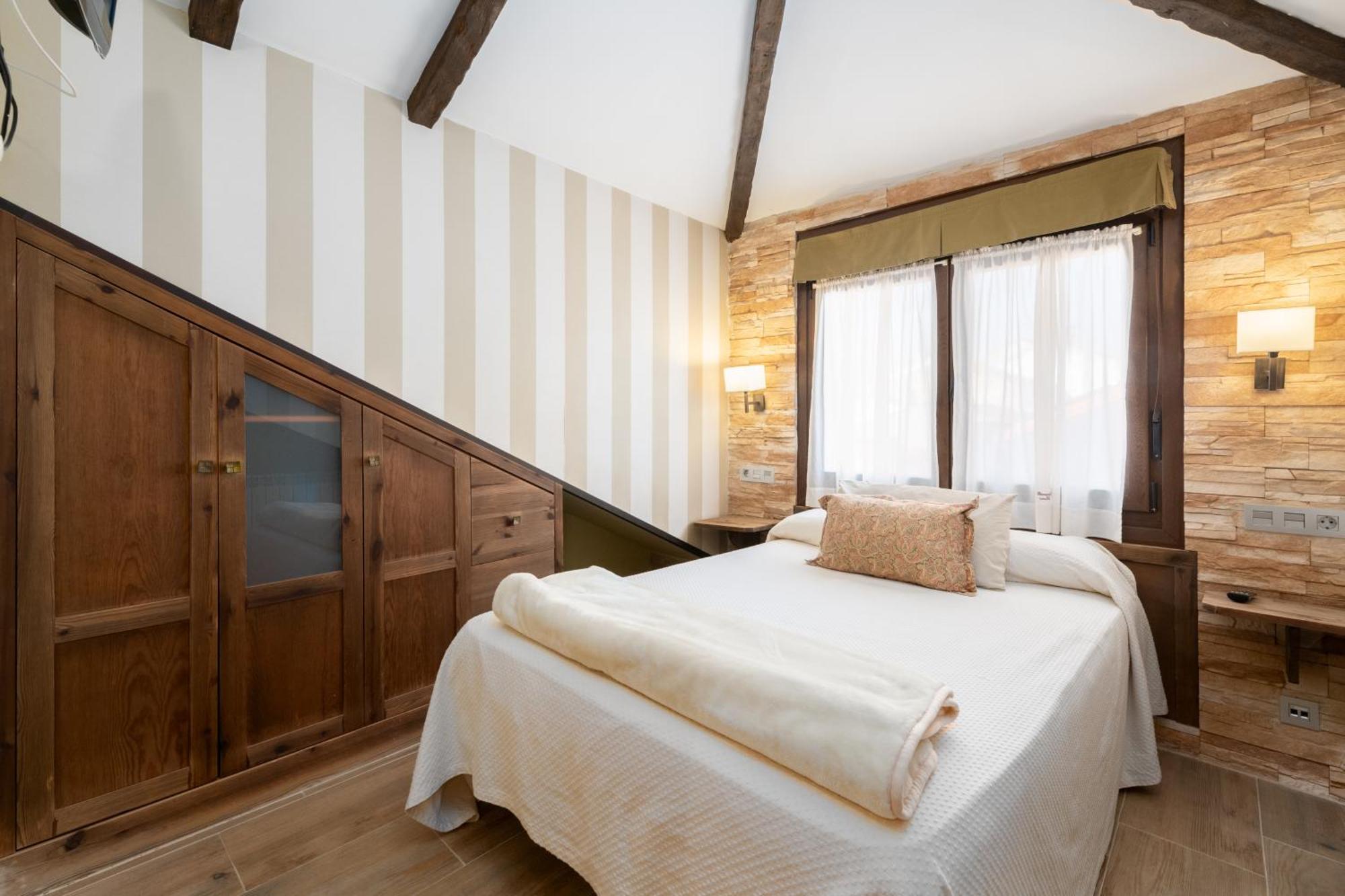 Cimavilla Rooms Gijón Eksteriør bilde