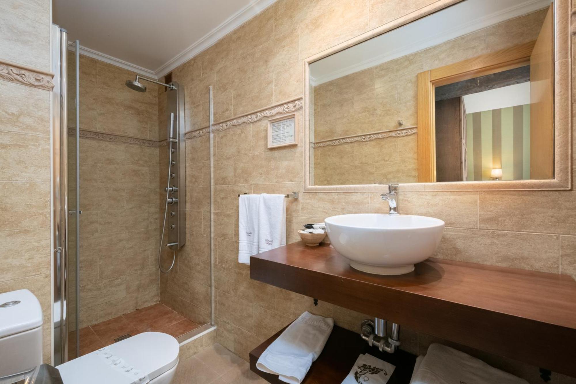 Cimavilla Rooms Gijón Eksteriør bilde