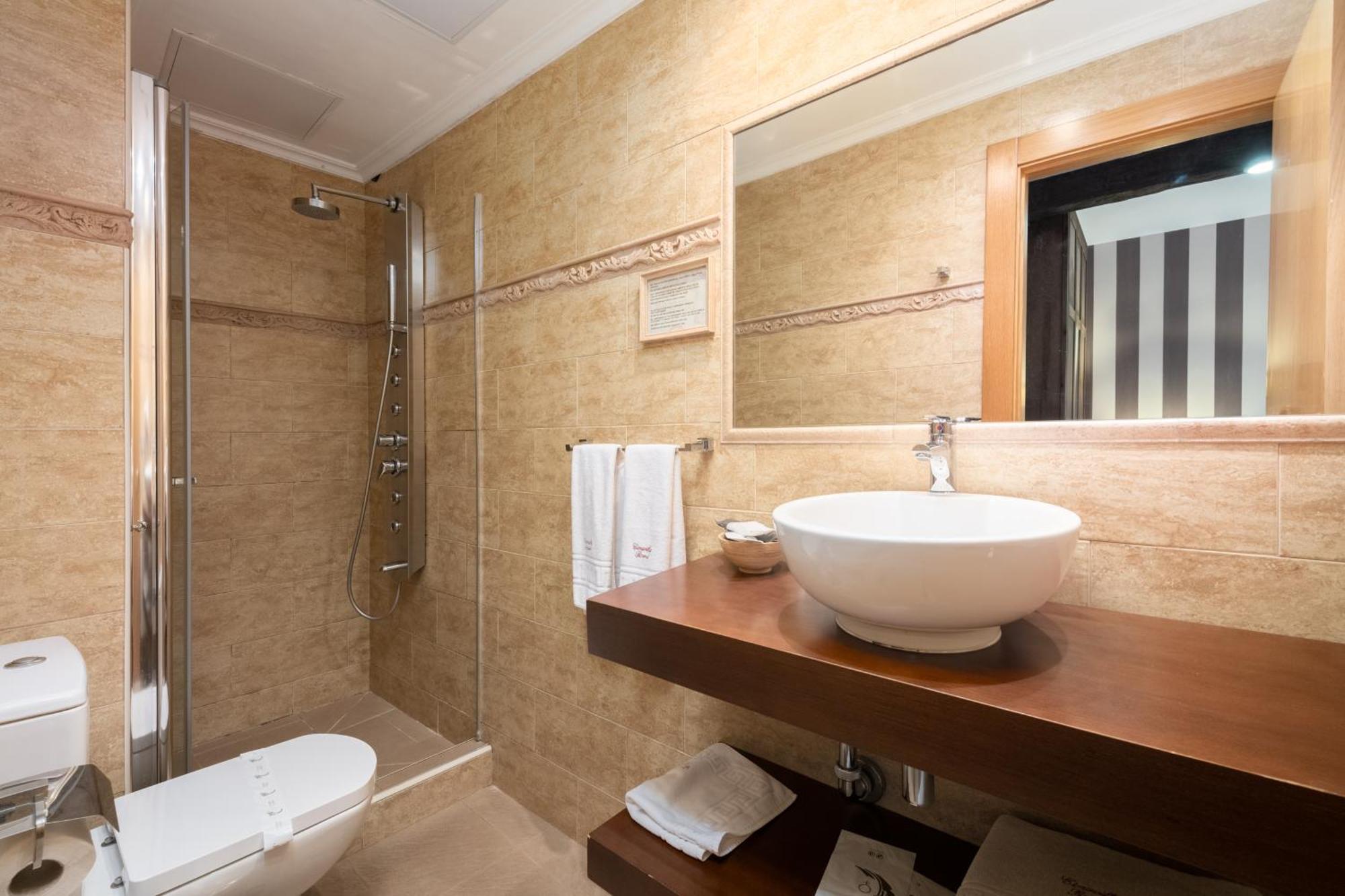 Cimavilla Rooms Gijón Eksteriør bilde