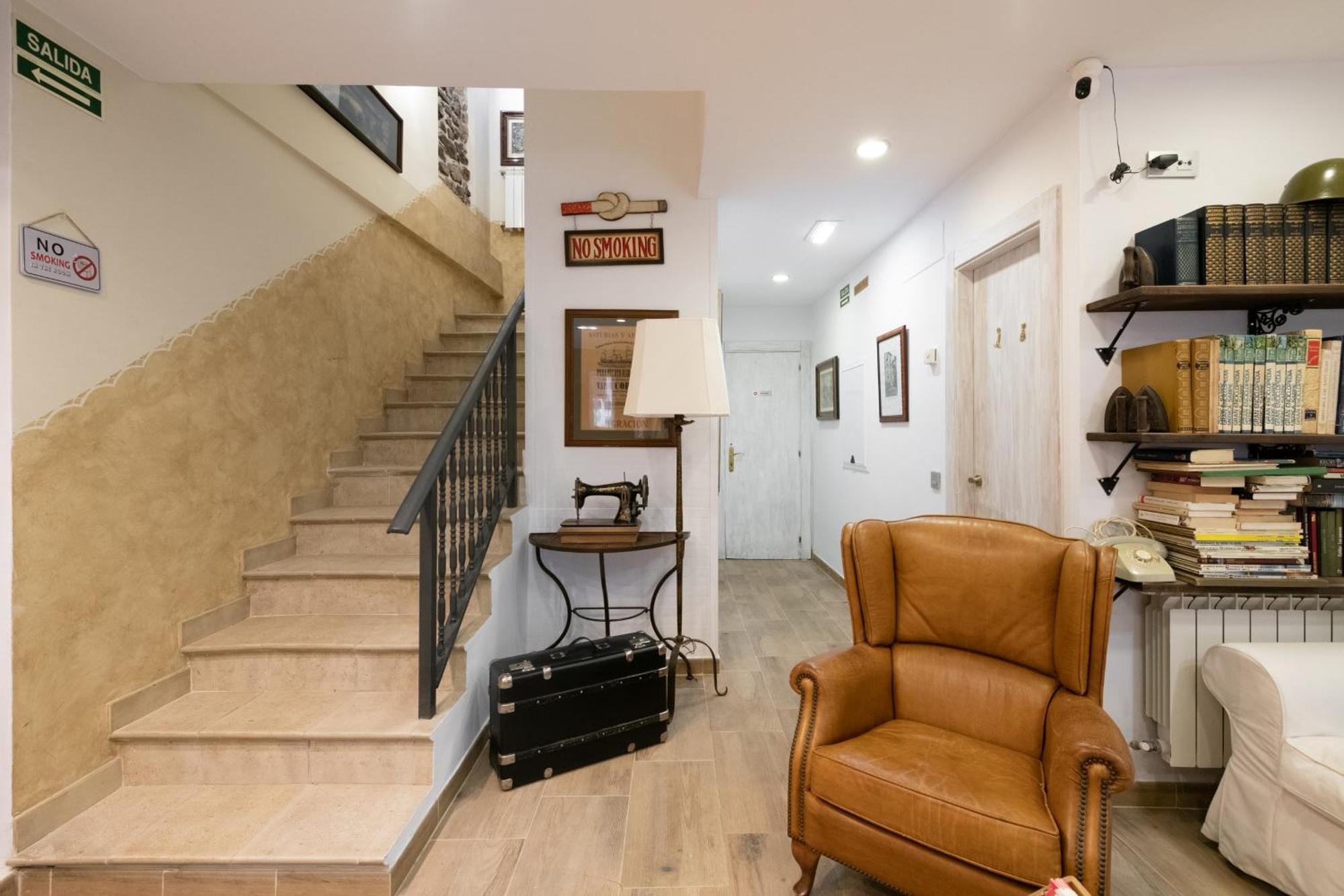 Cimavilla Rooms Gijón Eksteriør bilde